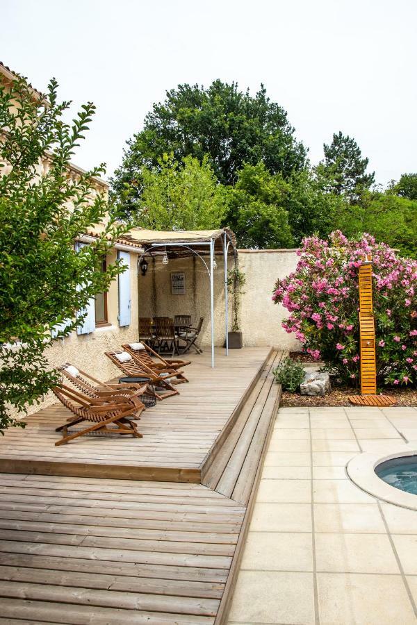 Villa In Provence With Private Pool LʼIsle-sur-la-Sorgue Zewnętrze zdjęcie