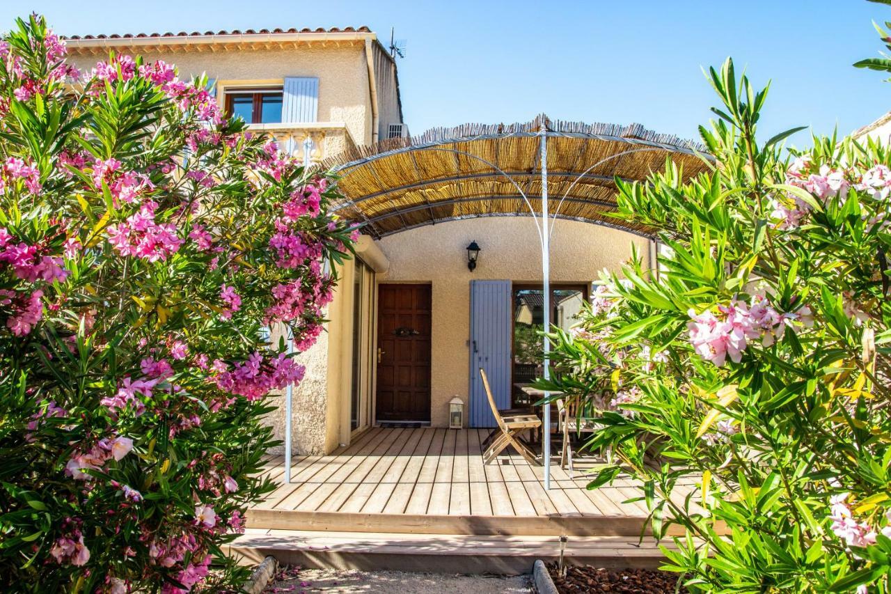 Villa In Provence With Private Pool LʼIsle-sur-la-Sorgue Zewnętrze zdjęcie