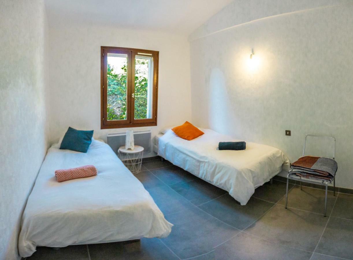 Villa In Provence With Private Pool LʼIsle-sur-la-Sorgue Zewnętrze zdjęcie